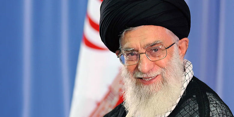 عکسی از جوانی بانشاط رهبر انقلاب