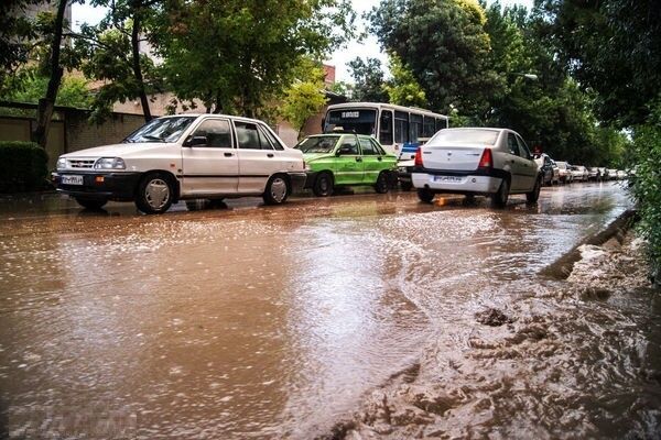 هشدار قرمز هواشناسی برای تهران؛ آبگرفتگی معابر محتمل است