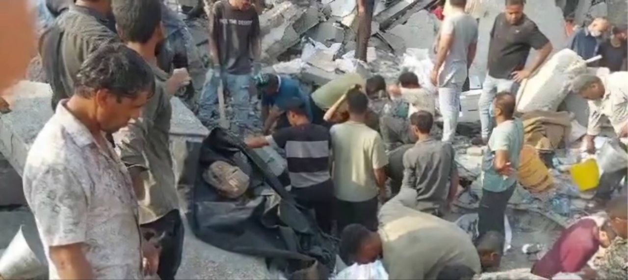 گفت‌وگوی اعتماد با مردی که ۱۲ عضو خانواده‌اش را یک شبه در جنگ از دست داد / من یک قدم با تیمارستان فاصله دارم