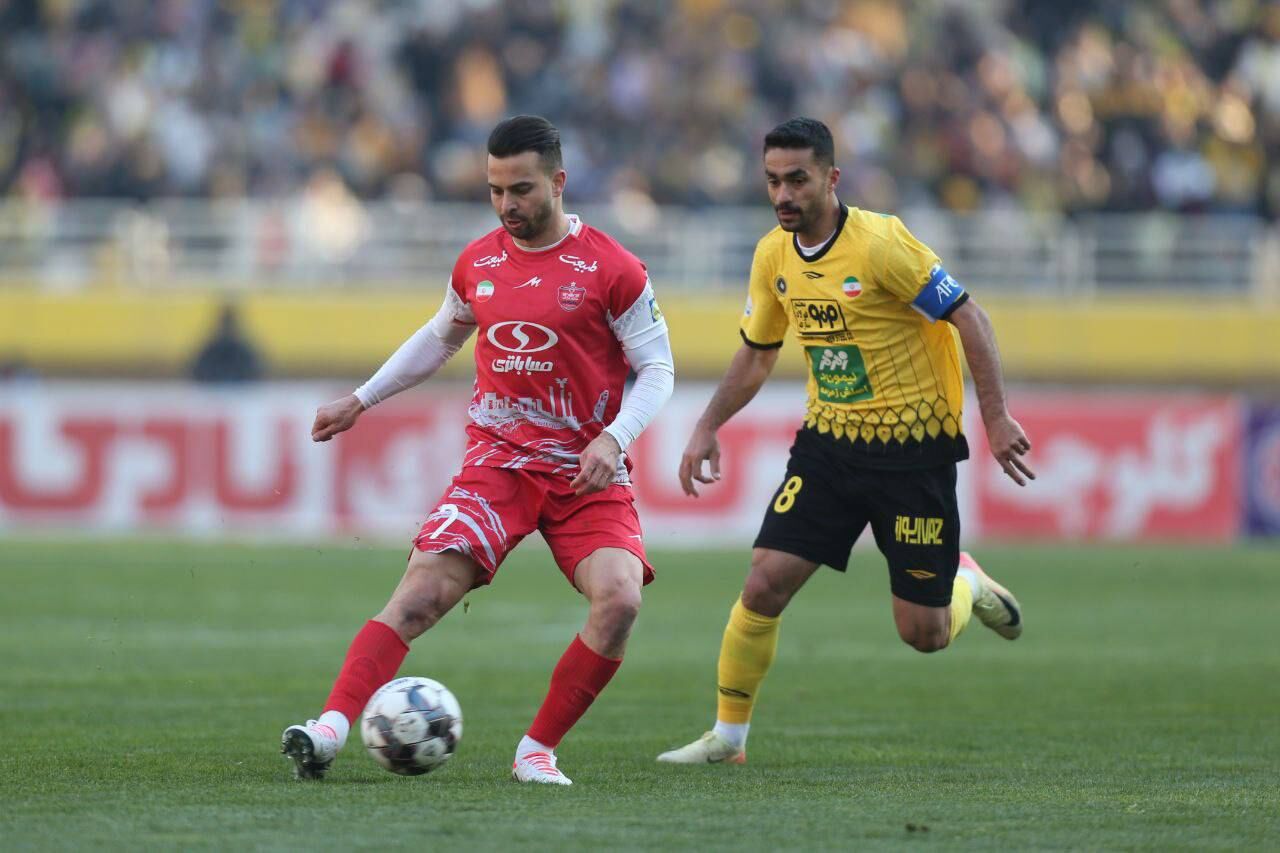 خوراکچی: برنده سوپرجام با اختلاف یک گل مشخص می شود!/ پرسپولیس نباید اشتباه استقلال و سپاهان را تکرار کند!