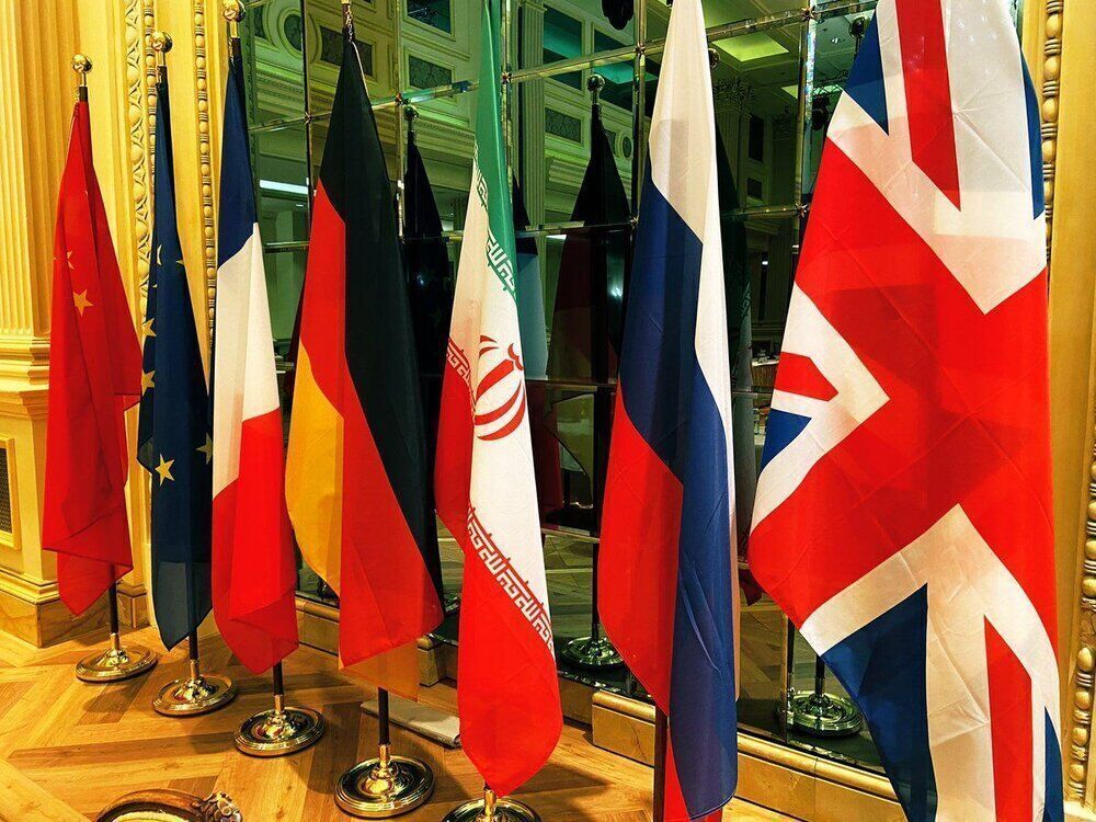هیچ‌گاه از میز مذاکره فرار نکرده‌ایم