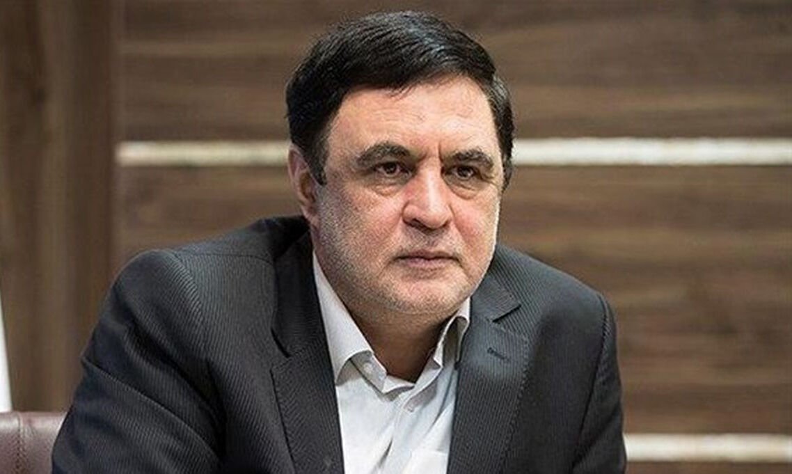 انقلابی‌نماها می‌گویند آنچه ما به مصلحت می‌دانیم باید اعمال شود حتی اگر مردم همراه نباشند