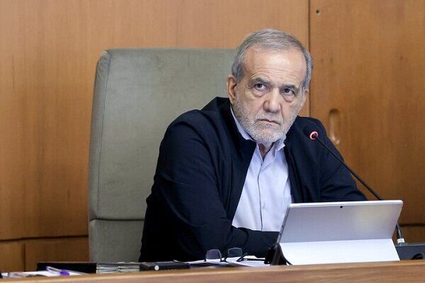 مخاطب پزشکیان در ماجرای اخطار به خودروسازان کیست؟