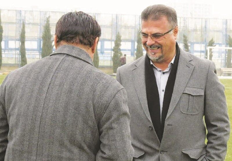 پیام معنادار نظری جویباری بعد از استعفا: در این هفت ماه کم بی‌مهری ندیدم؛ خوشحالم تیم را از سایه سقوط به قهرمانی رساندیم