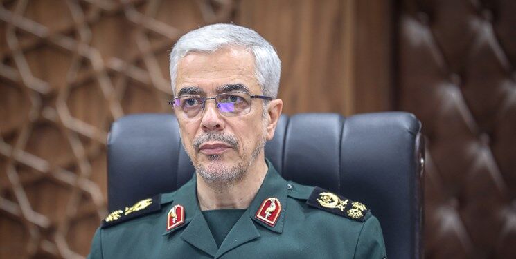 در انقلاب اسلامی بالای 92 تا 93 درصد جمعیت علیه حکومت پهلوی به خیابان آمدند