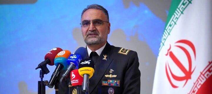 جانشین فرمانده نیروی دریایی ارتش: ترامپ آشفتگی درونی دارد