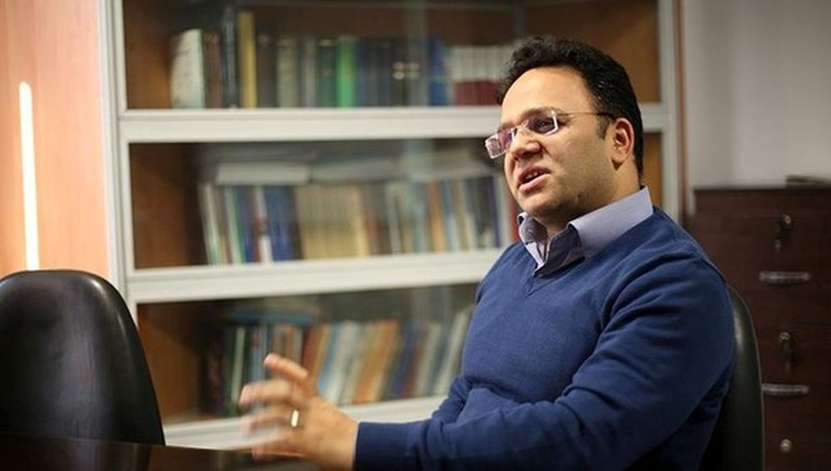 نمیتوانیم به روسها بگوییم که ما را دور نزنید/ برخی حامیان حمایت ایران از روسیه دچار تردید شدهاند