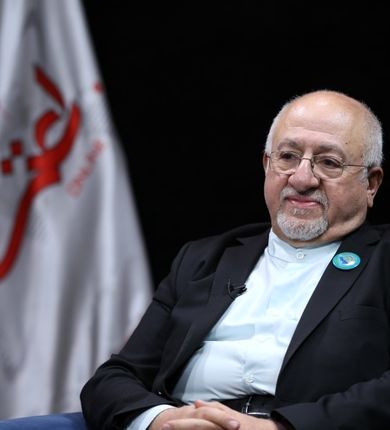 حق‌شناس: وضعیت امروز ایران را «حساس‌ترین مقطع ۱۰۰ سال اخیر» می‌دانم