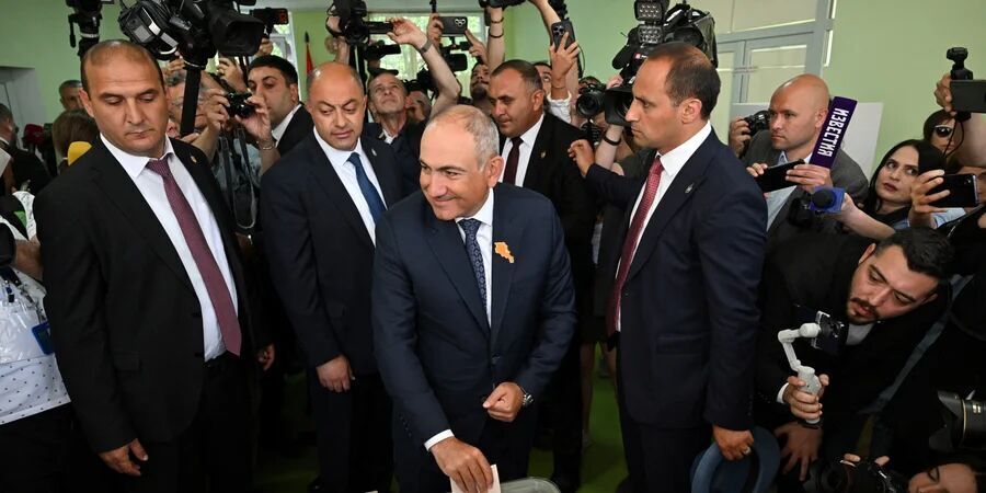 اعلام پیروزی پاشینیان در انتخابات پارلمانی ارمنستان: حزب ما به تنهایی دولت بعدی را تشکیل خواهد داد