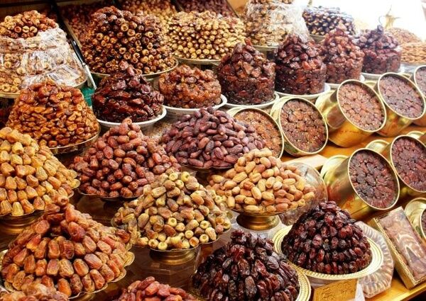 از خرما این گوهر شیرین طبیعت بیشتر بدانید