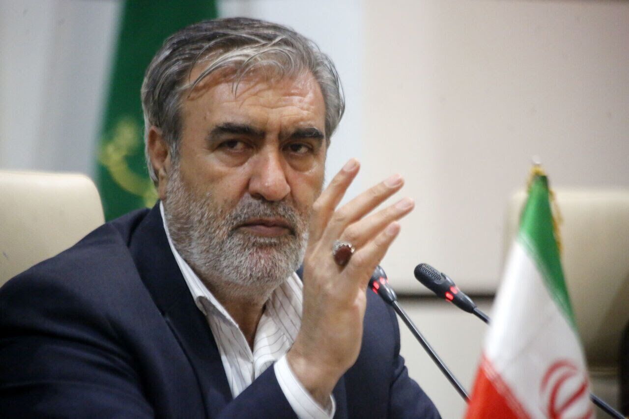 رئیس کمیسیون امنیت ملی: بیش از ۹۰۰ نیروی آمریکایی از خلیج فارس فرار کردند/ نیروهای مسلح در اوج آمادگی هستند