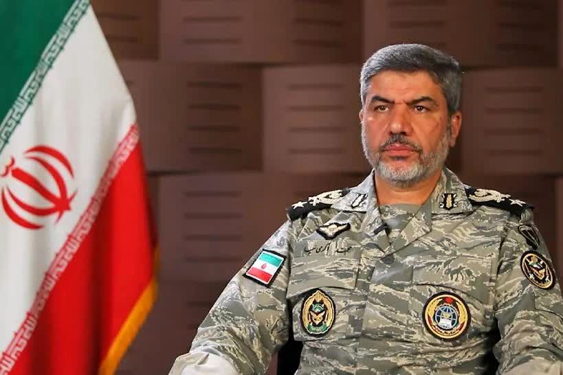 سخنگوی ارتش: مذاکره، جنگ در سنگری دیگر است/ دست بر روی ماشه، چشم به روی دشمن و گوش به فرمان فرمانده معظم کل قوا هستیم و هر لحظه اراده کنند، وارد جنگ با دشمنان خواهیم شد