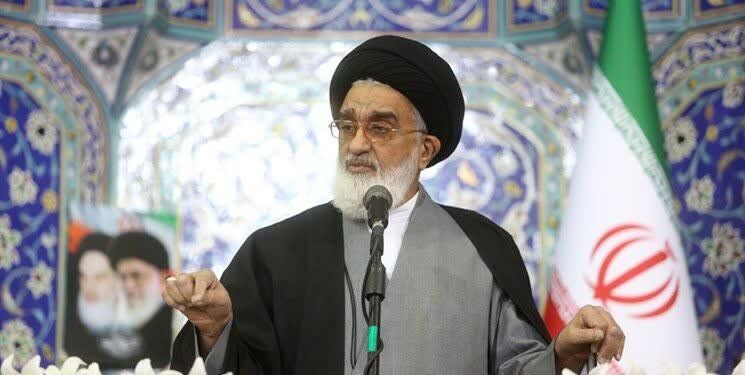 هیچ مسئولی حق ندارد درباره عفاف حجاب مطلبی خلاف نظام بیان کند