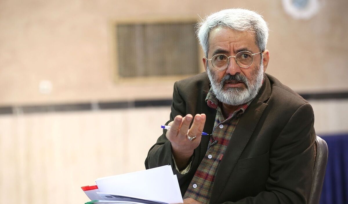 سلیمی‌نمین: طرح عدم کفایت پزشکیان مصداق نفوذ است