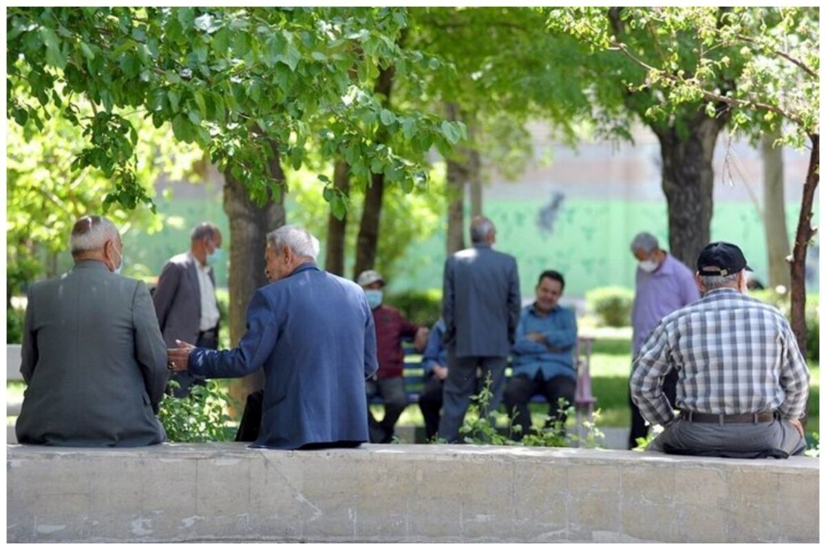 صدور احکام افزایش سالانه و متناسب‌سازی سال ۱۴۰۴ بازنشستگان و مستمری‌بگیران تأمین اجتماعی + روش محاسبه