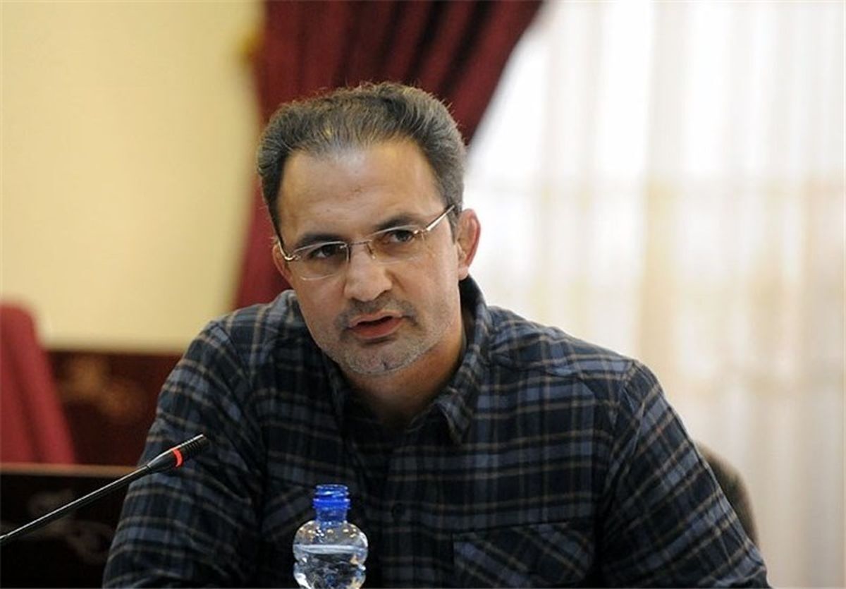 خادم: نباید در دوقطبی‌های تیم ملی دخالت کرد