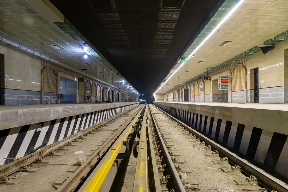  مترو تهران: شب گذشته ۴ هزار نفر از مردم در ۱۰۵ ایستگاه مستقر شدند