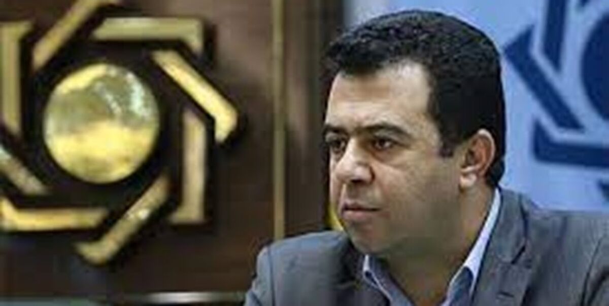 رشد نقدینگی و پایه پولی کنترل شده است/ با هیات مدیره بانک‌های متخلف برخورد می‌شود