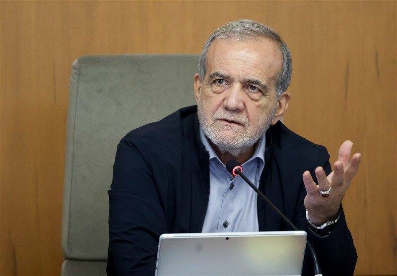 پزشکیان: مصمم هستیم که همه مسیرهای رانت و رشوه قطع شود؛ به فکر رأی دوره بعد نیستم