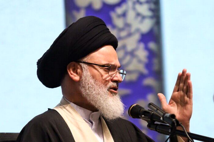 اگر به سراغ جوانان برویم حاضرند برای انقلاب جانفشانی کنند