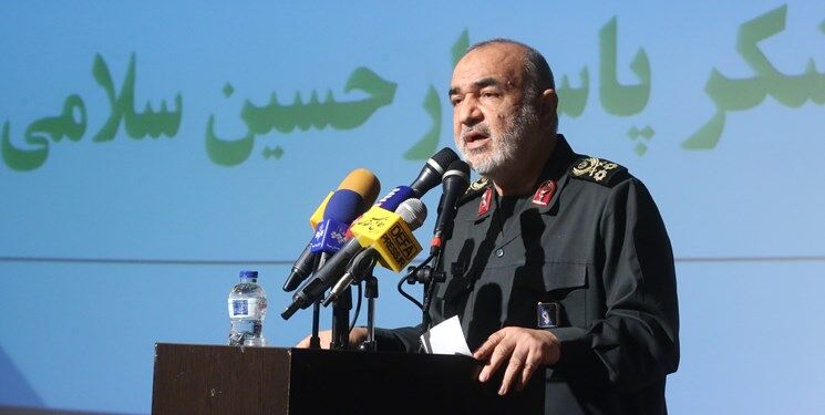 علت کندی حرکت روس‌ها در جنگ اوکراین به ضعف در آمادرسانی مربوط است