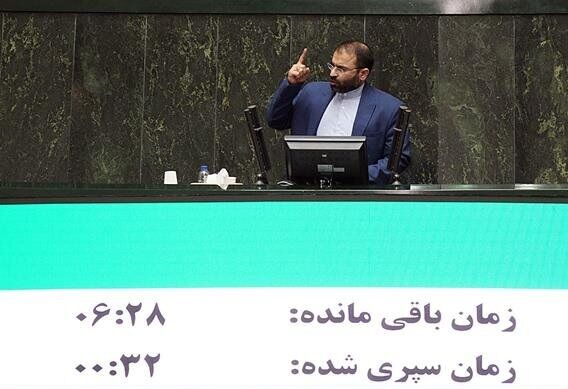 رئیسی خودش آدم صادقی است اما اطرافیانش آمار اشتباه می‌دهند