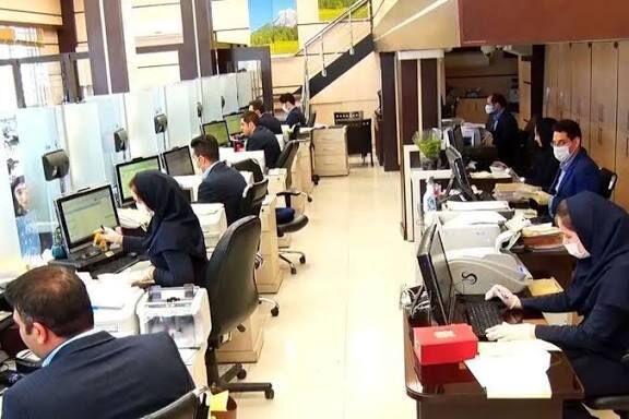 پیگیری اجرای دستور پزشکیان برای ساماندهی نیروهای شرکتی توسط مجلس/ قراردادهای نیروهای دارای مدرک لیسانس و بالاتر و زیر لیسانس چگونه خواهد بود؟