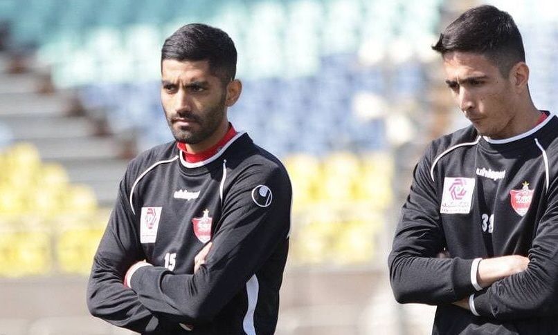 تصویری از بازیکن سرشناس پرسپولیس با پیراهن استقلال!