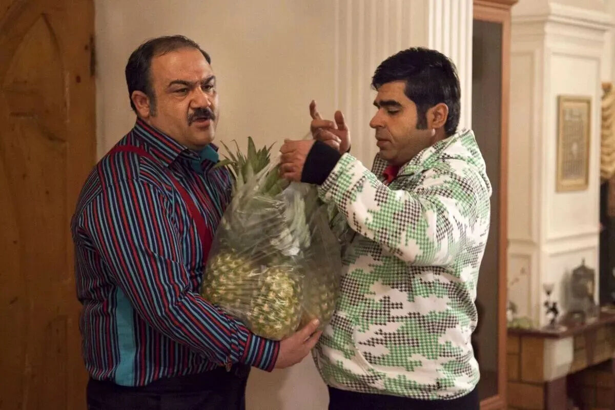 مهران غفوریان: به شایعات توجه نکنید، حال امیر نوری خوب است / خطر رفع شده، خدا رحم کرده / مادر امیر نوری از این اتفاق مطلع نیست و خواهرش نیز خارج از کشور است، شایعه درست نکنید

