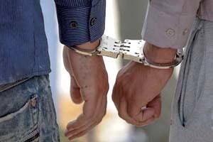 زورگیری بی‌رحمانه در پارک سرخه‌حصار/ سارقان مردی را با چاقو زدند و به نامزدش تعرض کردند