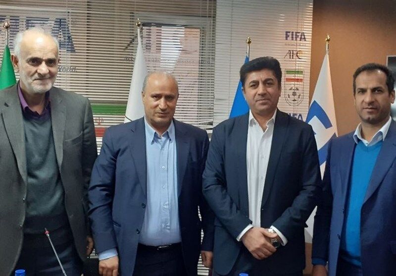ممبینی از دبیرکلی فدراسیون فوتبال برکنار شد