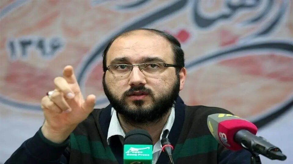 آغوش صداوسیما برای هنرمندانی که می‌خواهند برای مردم و نظام کار کنند باز است؛ قاطبه هنرمندان علاقه‌مند به نظام و انقلاب هستند