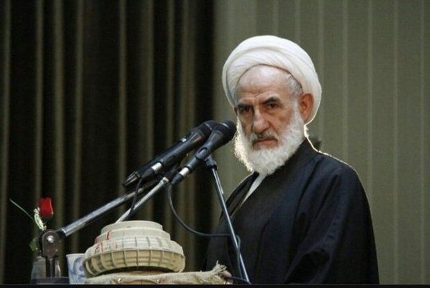 هشدار | لحظه سوء‌قصد به آیت‌الله سلیمانی + ویدئو