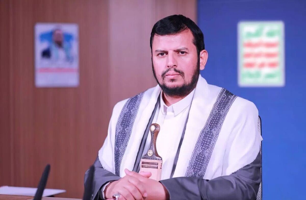 
فریاد یمنی‌ها علیه سکوت جهان اسلام؛ حتی یک قرص نان یا یک قوطی شیر خشک به غزه نمی‌رسد!
