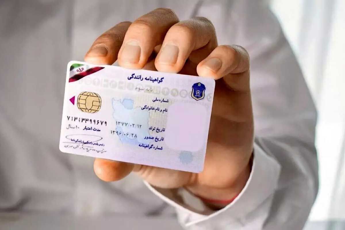 دردسری که دولت سیزدهم برای مردم ایجاد کرد؛ صدور گواهینامه رانندگی به شرط سلامت روان