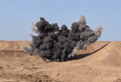 فرماندار اسلام آباد غرب: تا این لحظه ‌حمله‌ای به این منطقه صورت نگرفته؛ علت انفجار ‌از توپ برجای مانده از زمان دفاع مقدس ۸ ساله بود