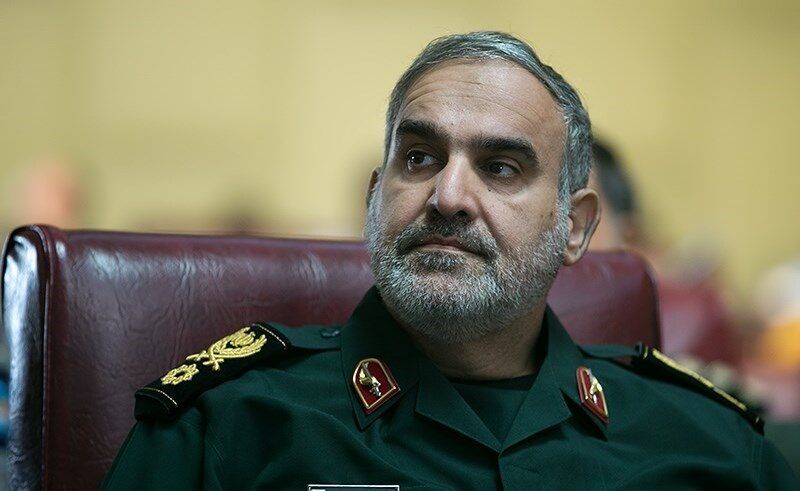 به لطف شهید سلیمانی و دیگر شهدا خطر داعش از بیخ گوش ما گذشت