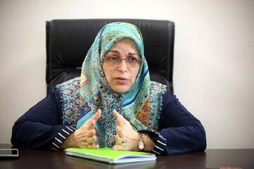 اعتراض آذر منصوری به اظهارات علی مطهری درباره خوشحالی اصلاح‌طلبان از رواج بی‌حجابی: نه‌تنها تحریف آشکار مواضع جریان اصلاح‌طلبی است، بلکه تکرار همان نگاهی است که سیاست‌های فرهنگی را با اجبار و دخالت در سبک زندگی مردم اشتباه گرفته