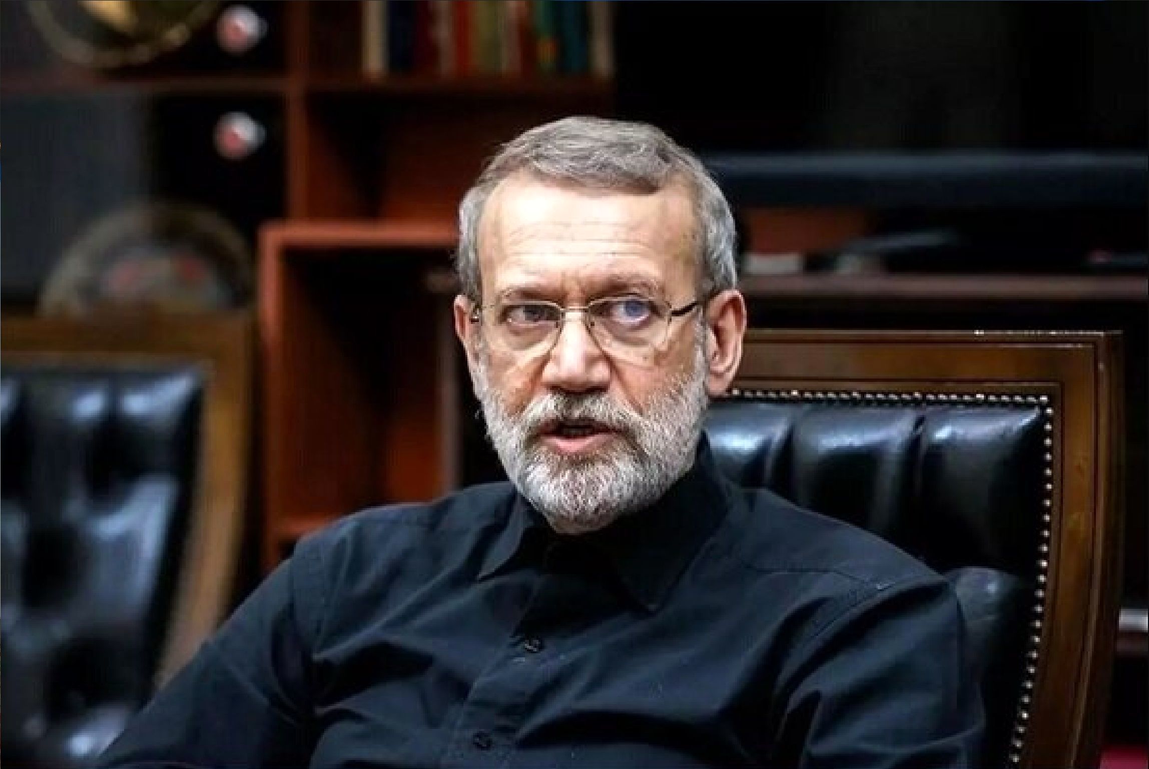 ماجرای حمله به میثم مطیعی به دلیل دعوت از علی لاریجانی چه بود؟