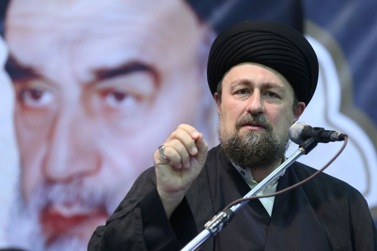 سید حسن خمینی: تدبیر امام(س) در تأسیس سپاه، امروز بیش از پیش ارزش خود را نشان داده است/ دست و بازوی پاسداران را باید بوسید