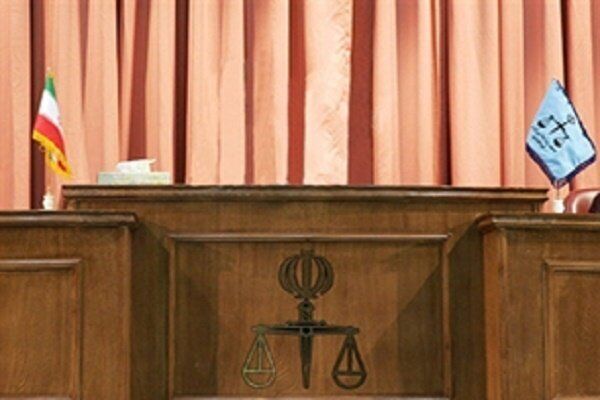 اعلام جرم دادستانی تهران علیه روزنامه جهان صنعت و یک خبرنگار
