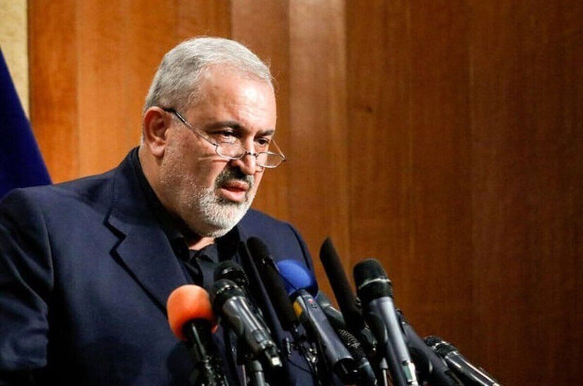 وزیر نیرو: توسعه سامانه‌های خورشیدی پشت‌بامی ۵ کیلوواتی در هفته آینده آغاز می‌شود
