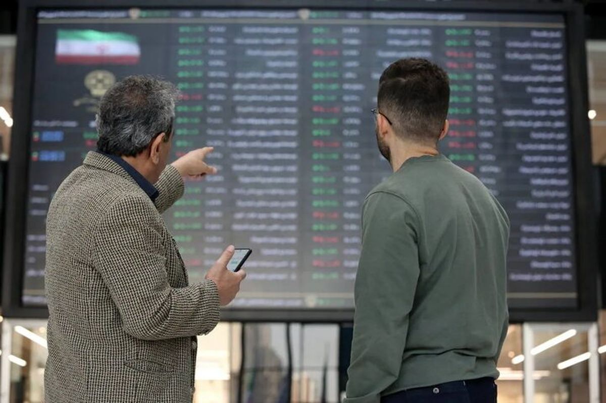 وضعیت بازار سرمایه امروز چهارشنبه ۲۱ خرداد ۱۴۰۴؛ بورس تهران چقدر رشد کرد؟