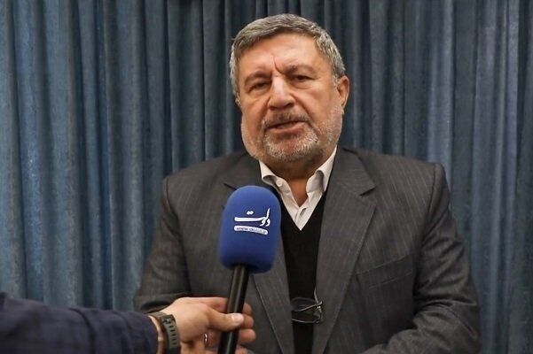 الیاس حضرتی: طرح واگذاری مسکن رایگان به خبرنگاران در دست بررسی است