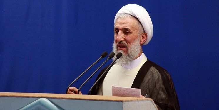 علما نگهبان دین خدا هستند؛ در راس آنها ویژگی‌های مصباح یزدی ممتاز است