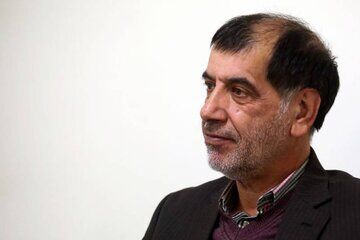علت عدم حضور رهبر شهید انقلاب در پناهگاه در زمان حمله به بیت‌رهبری به روایت باهنر