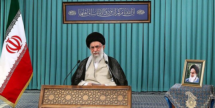 نگاه به چهل سال دوم انقلاب باید علمی باشد