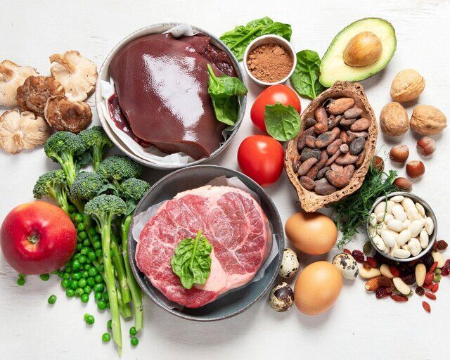 تغذیه سالم: چه چیزهایی باید بخوریم و چه چیزهایی نخوریم؟