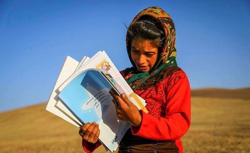 محرومیت ۲۵۰۰ دانش‌آموز عشایری از تحصیل