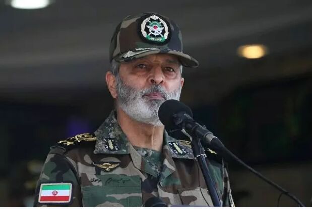 پیام ارتش؛ آماده جان‎فشانی در دفاع از آرمان‌های امام (ره) در راستای اجرای تدابیر فرمانده معظم کل قوا هستیم